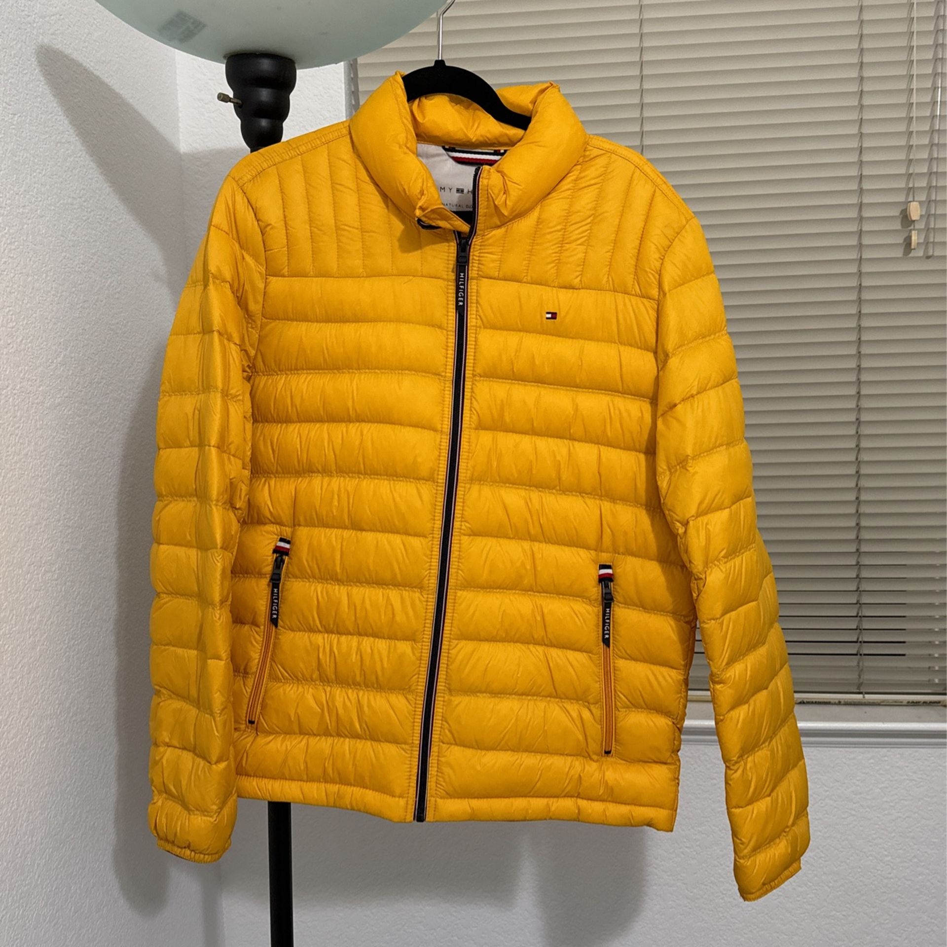 Tommy Hilfiger Packable Down Jacket (Medium - me