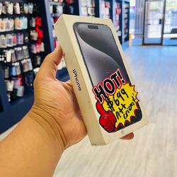 iPhone 15 pro max Att cricket 256GB
