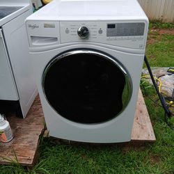 World pool front load washer