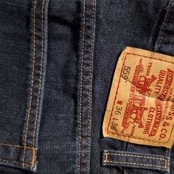 559 Mens Levi Jeans  36x36  NEW