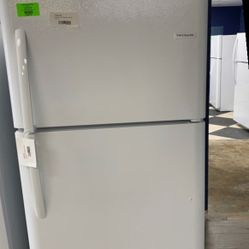 Brand Frigidaire FFTRTW refrigerator 8CZ 