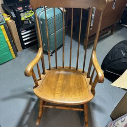 Free Rocking Chair 