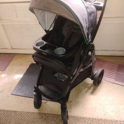 Graco Brand Infant-Toddler Stroller For Boy Or Girl-$10
