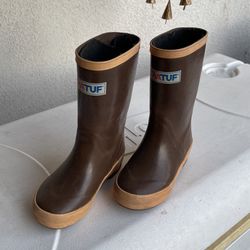 XTRATUF