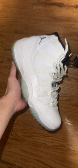 Air Jordan 11 Retro ‘Legend Blue’ (Size 12) - Clean Condition
