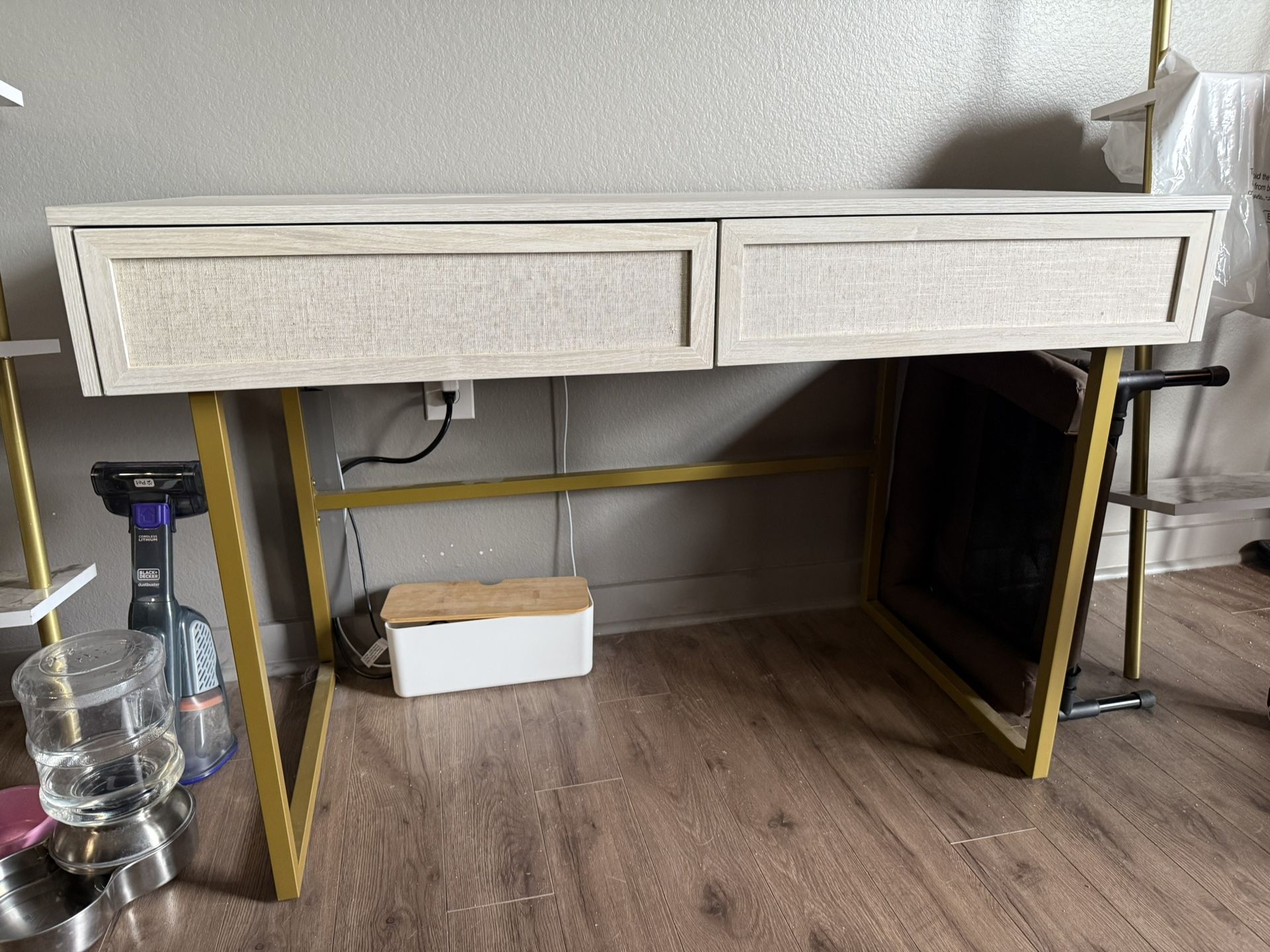 Desk