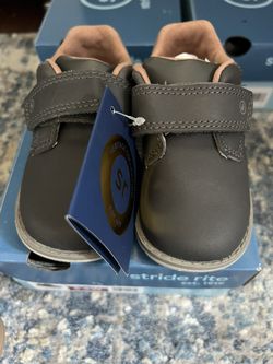 Stride Rite Toodler Shoes