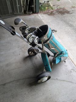 Set of Ladies Golf Clubs w/ Bag & Cart