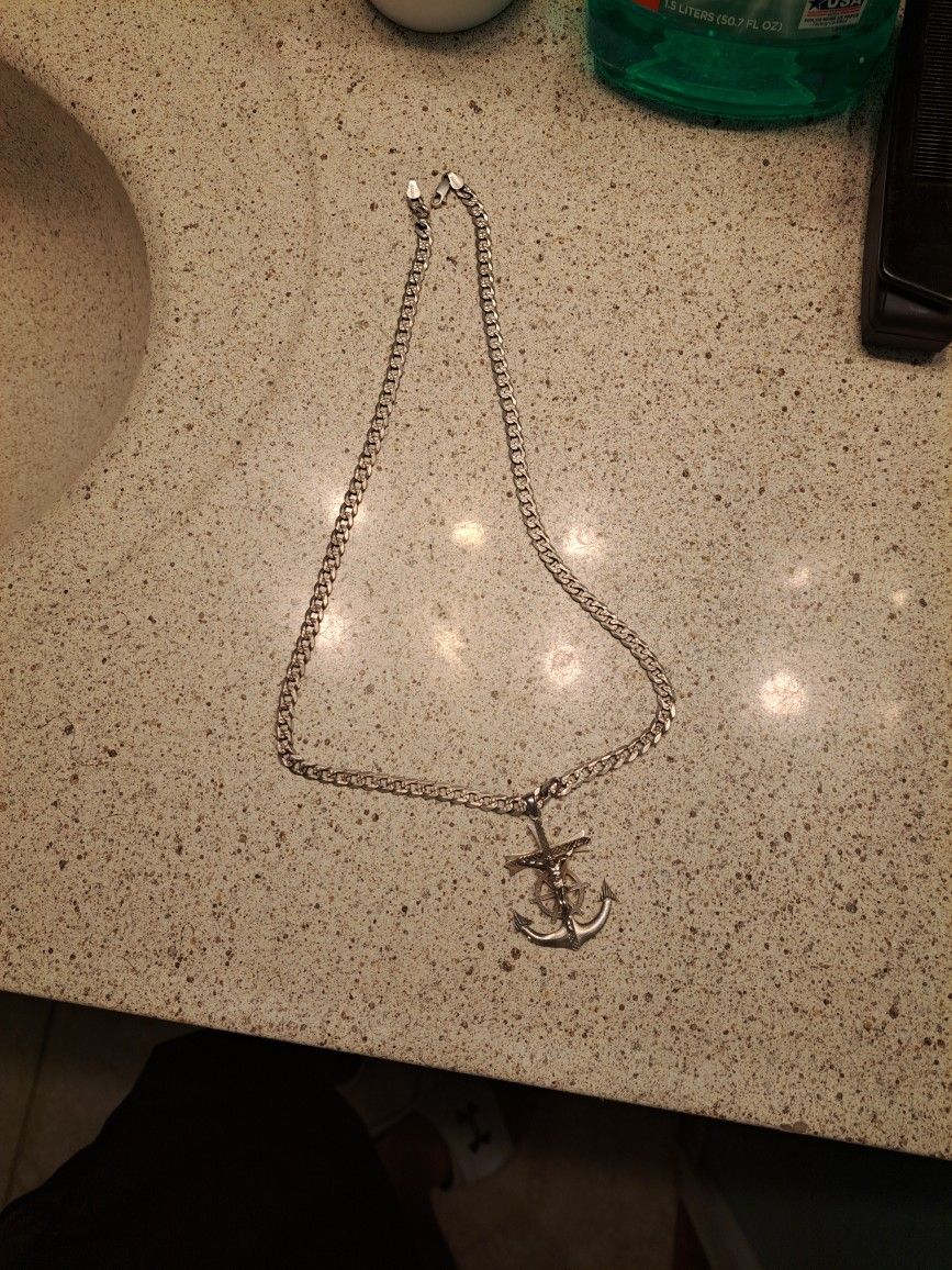 Silver Chain,in Good Condition 