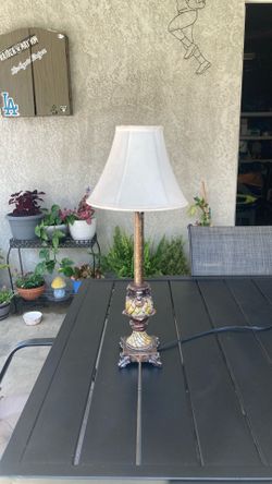 Desk top lamp