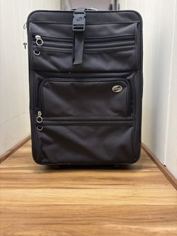 Black rolling suite case Carton On Size 