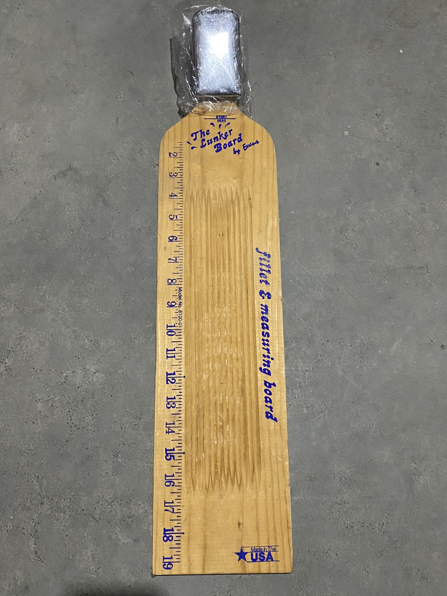 Lunker Board. Fillet and Measuring Board