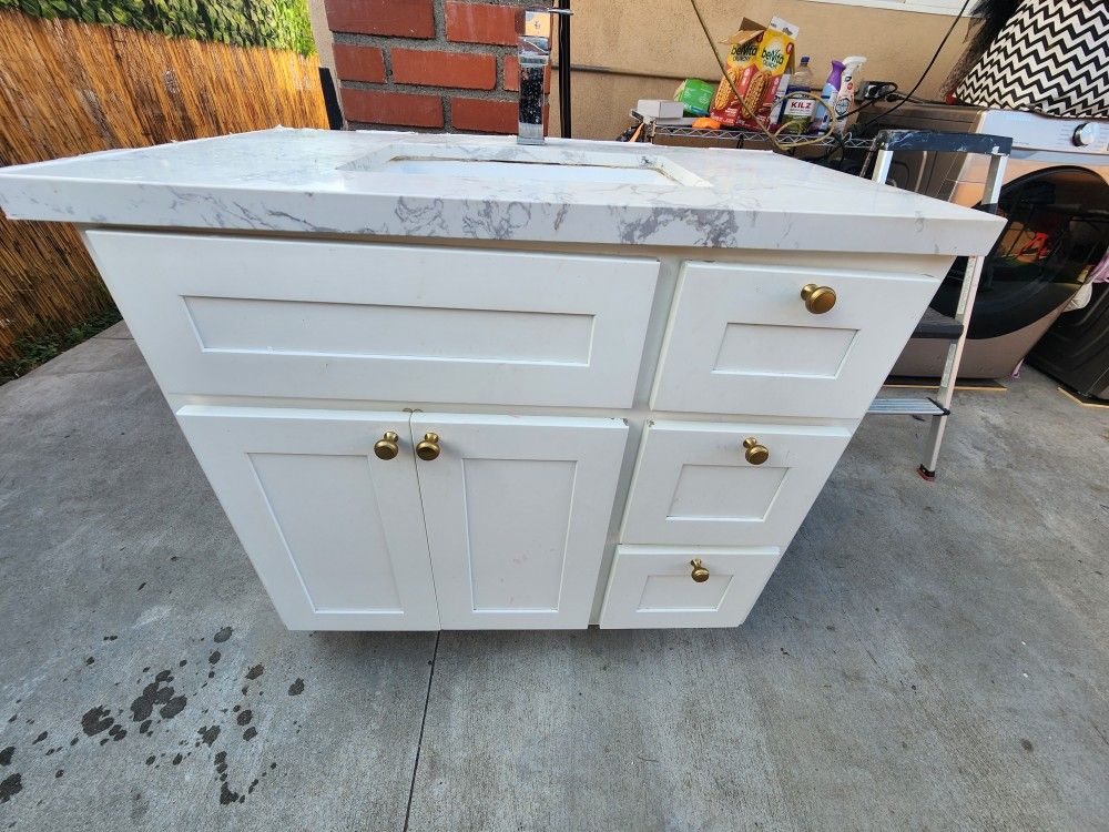 Bathroom Vanity