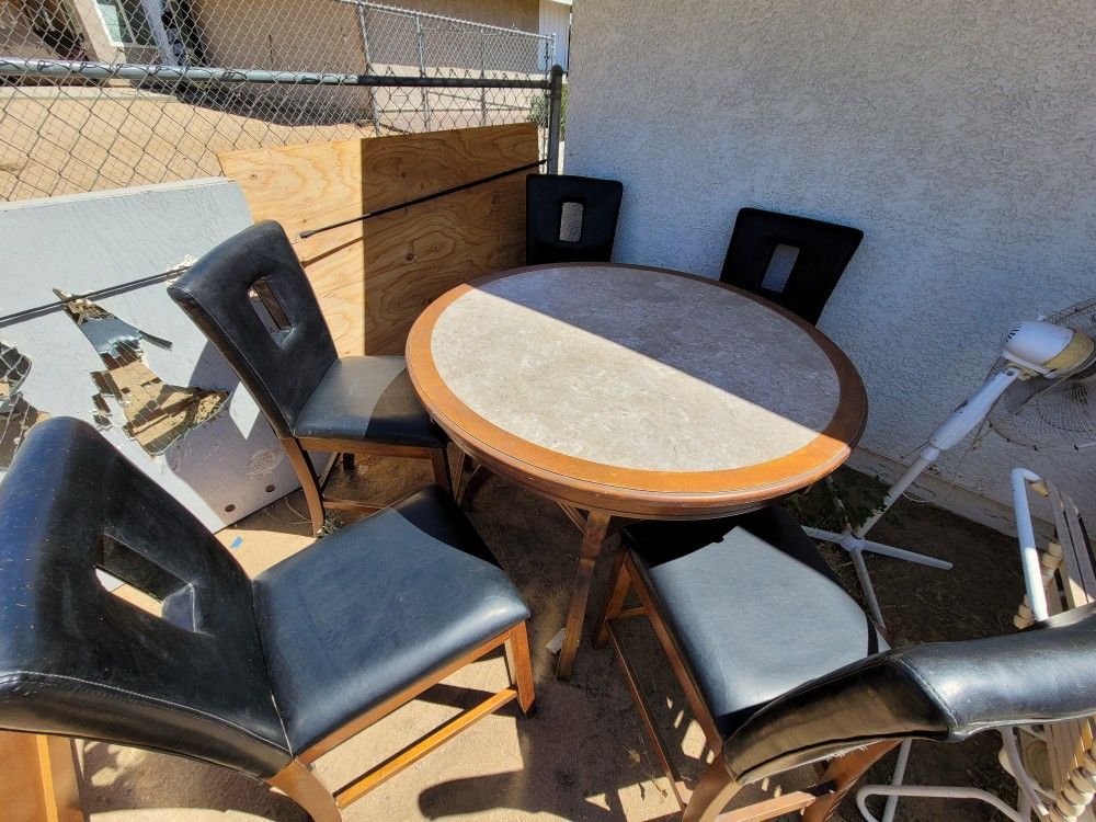 Pub Height Dining Set