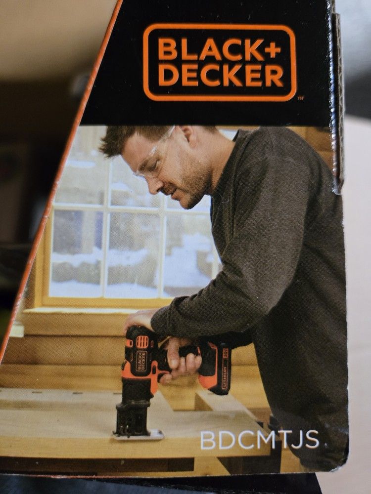 Black & Decker Matrix Jig Saw Attachment