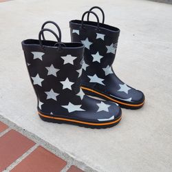 Size 2 Rainboots Youth