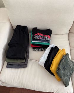 Boys clothes (medium)