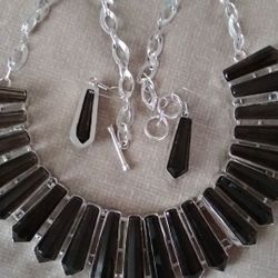 Absolutely Gorgeous Smoky Quarts Necklace and Earrings.🌹