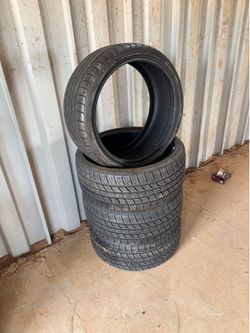 235/35R19’s