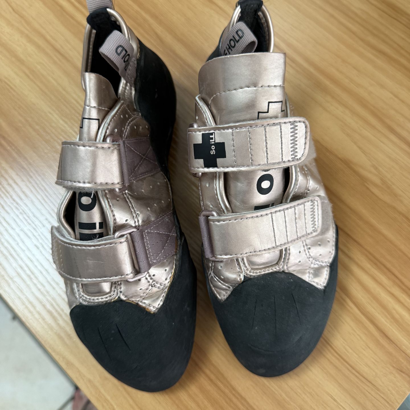 So Ill Rose Gold Climbing Shoes