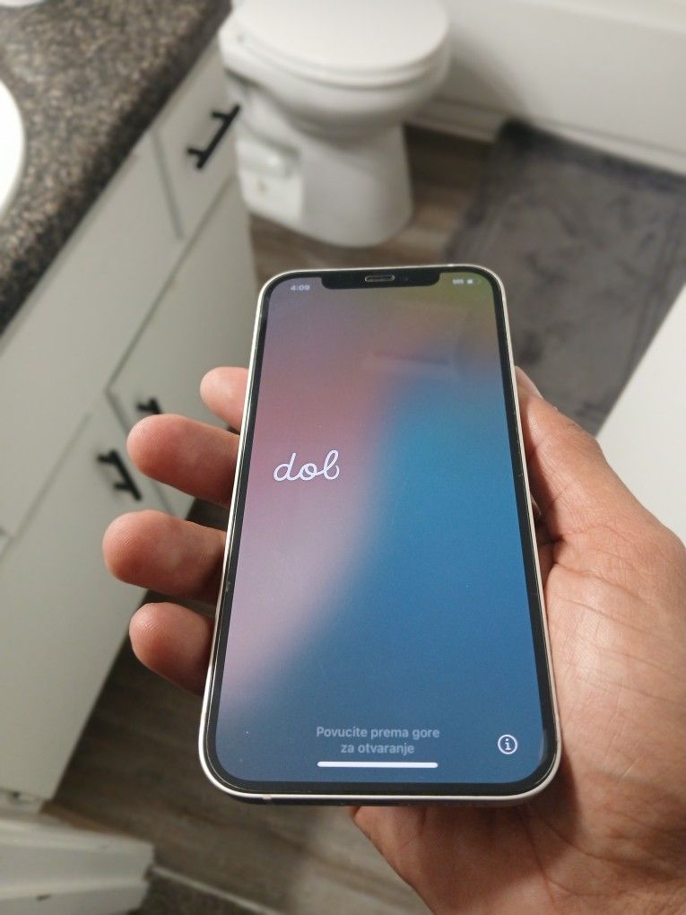 IPhone 12 Unlocked !