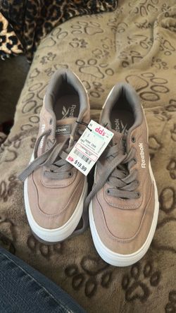 Reebok new size 8.5