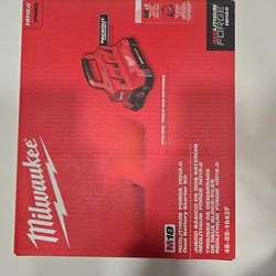 Milwaukee M18 Packout Six Bay Rapid Charger