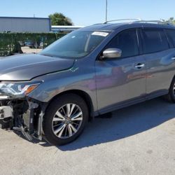PARTES Y PIEZAS NISSAN PATHFINDER 2018
