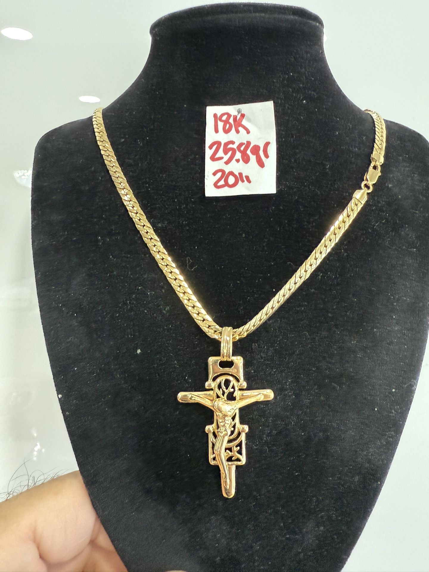 18K 750 Ley Yellow Gold Chain and Pendant 25.8Gr 20 Inches Long 