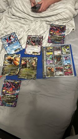 Tons Of Pokémon Cards