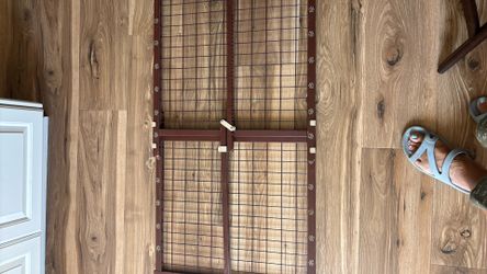Pet gate extends to 37” to 49”