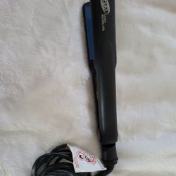 HAI Flat Iron