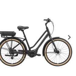 Momentum Lafree E+
2022 Step Through Ebike