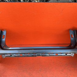 2020 - 2023 TOYOTA HIGHLANDER REAR BUMPER UPPER COVER PANEL OEM 52159-0E170