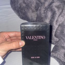 Men’s Valentino UOMO born in roma