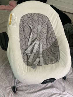 Graco Baby Bouncer 