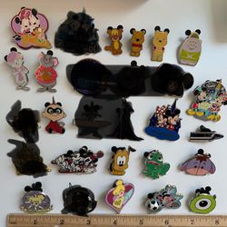 DISNEY PARKS TRADING PINS