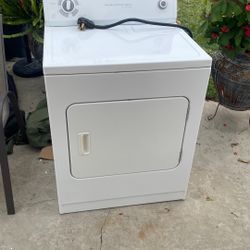 Electric Dryer White Estate 