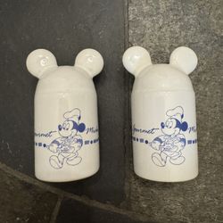 Disney Gourmet Mickey Salt & Pepper Shakers 