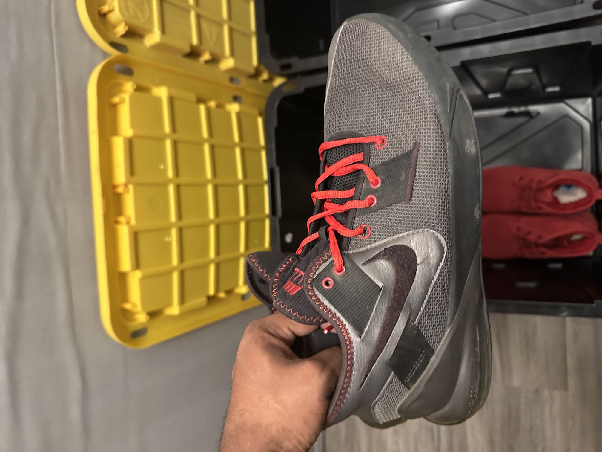 Nike Shoe 10.5
