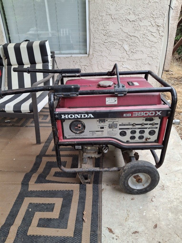 Honda EB 3800 X Generator