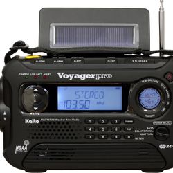 Voyager Pro Emergency Radio 