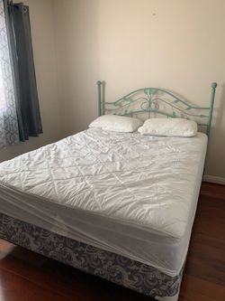 Bed and bed frame