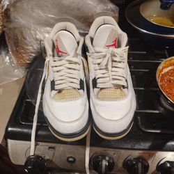 Jordan Flight Size 9and A Half