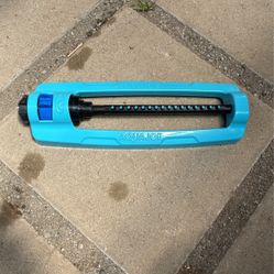 Aqua Joe Adjustable Sprinkler