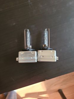 Brand New D1s Hid Bulbs 6000k White Color Sold As Pair