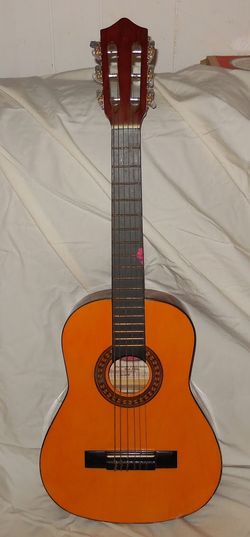 Stagg handcrafted classic child size acoustic 6 string guitar model C505