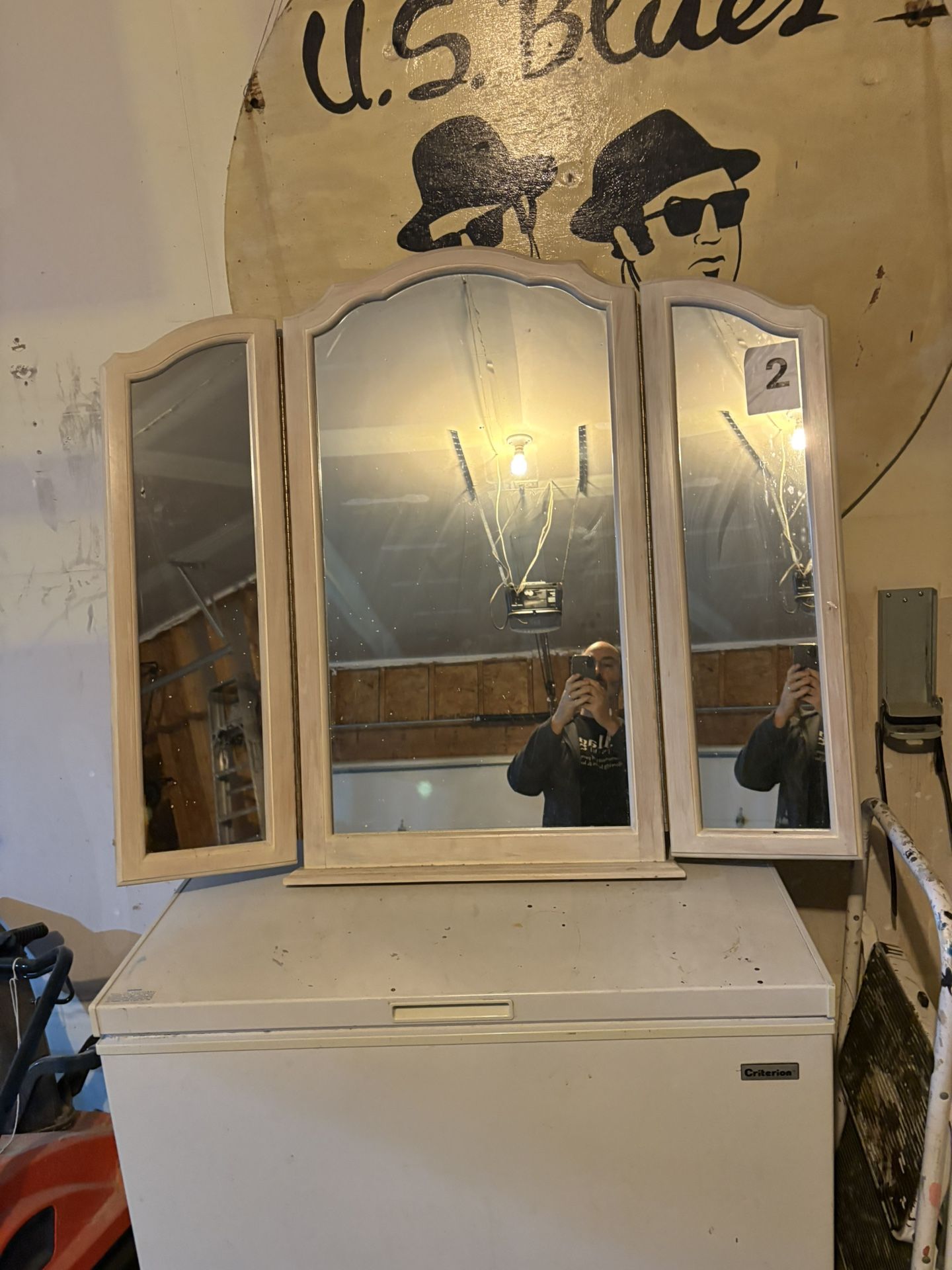 3 Panel Mirror