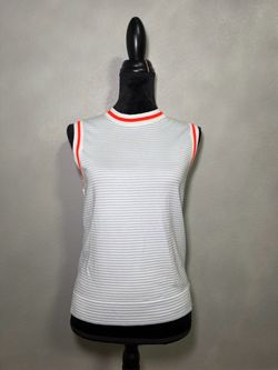 JCREW top