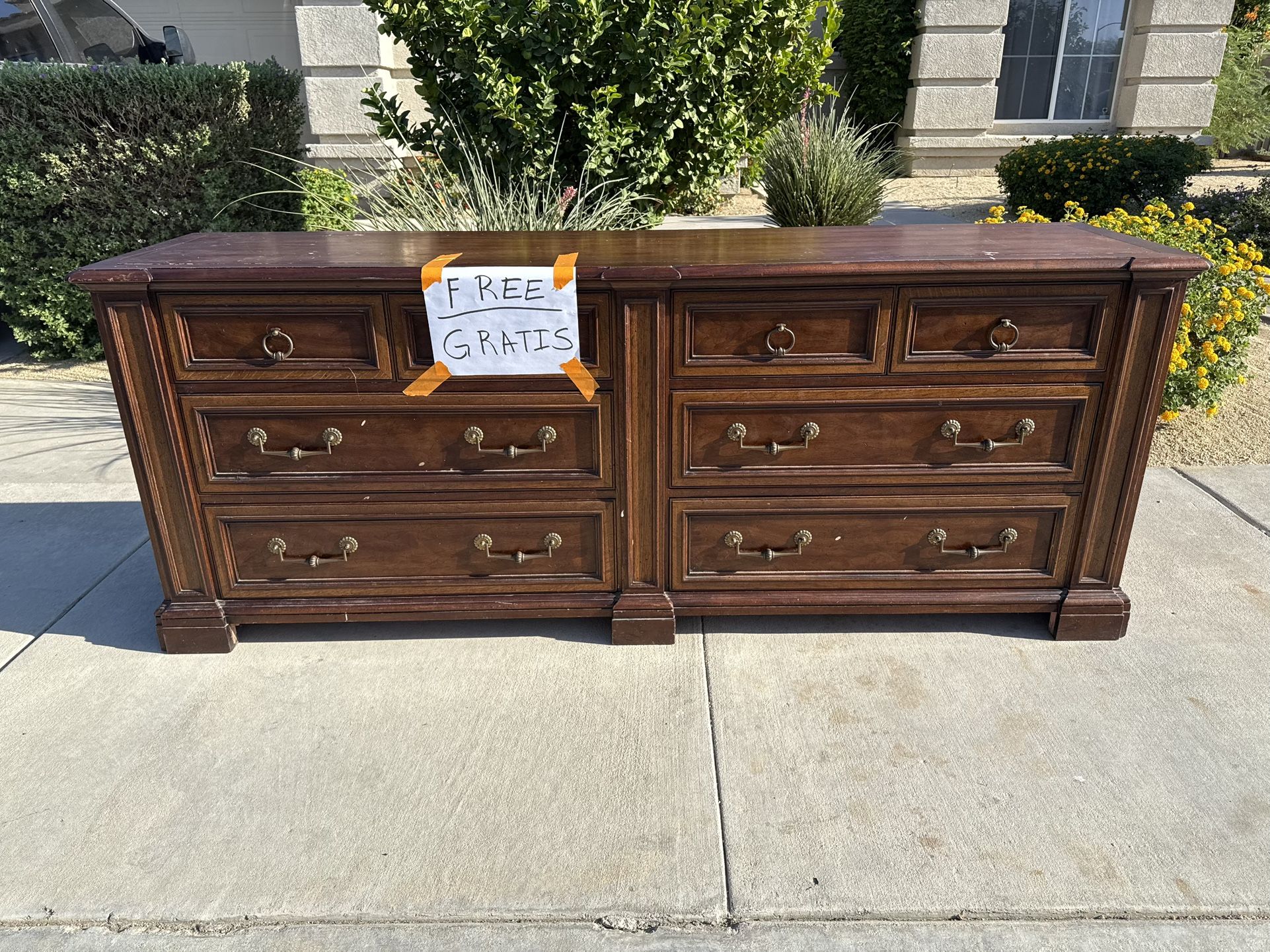 Free Wood Dresser
